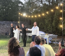 Un « Hamlet » captivant dans les jardins du CHM
